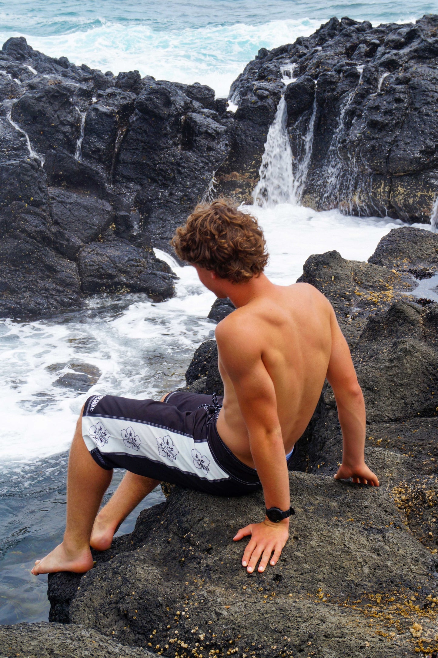 Pure Surf White & Black Boardshorts