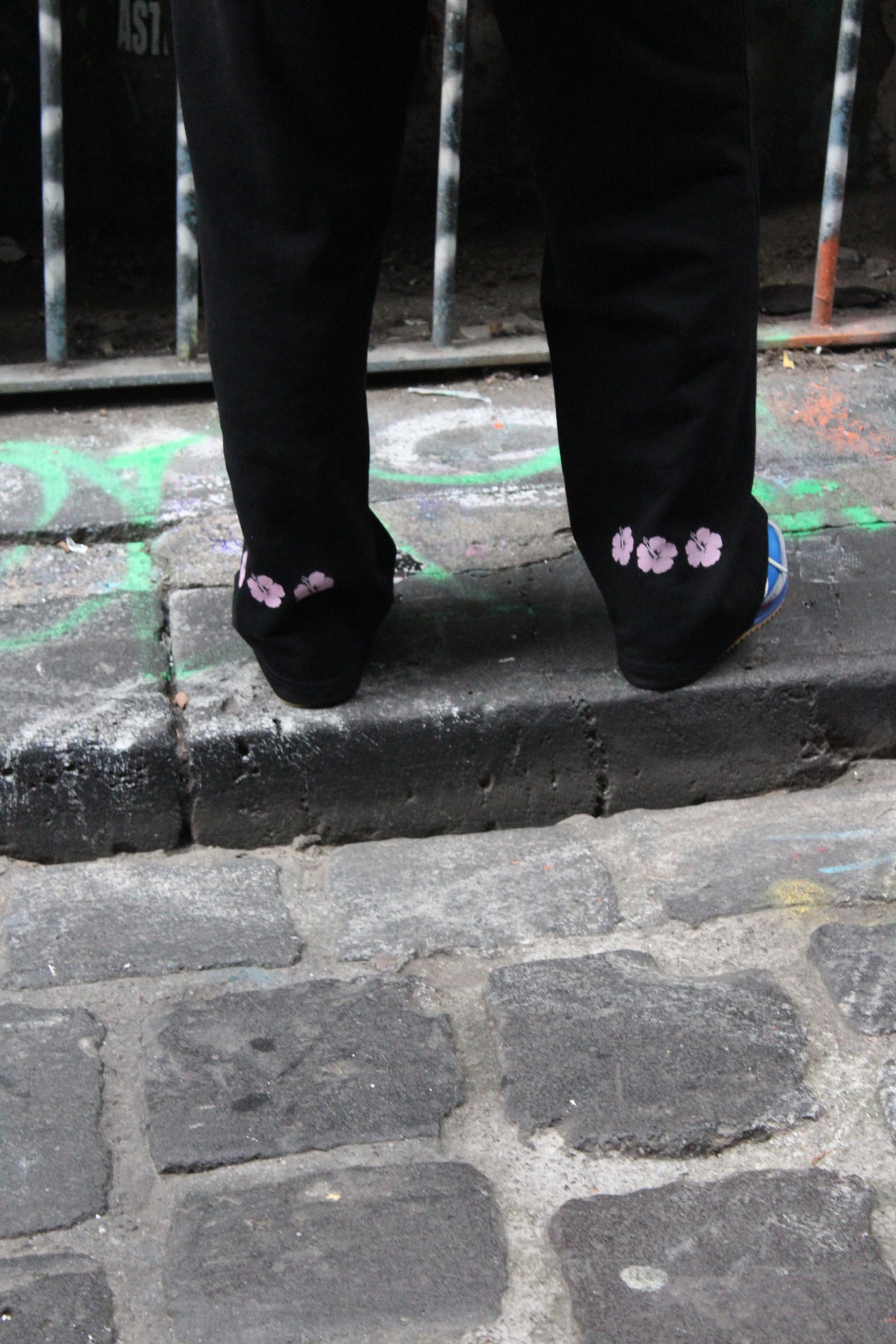 Vol. 2 Hibiscus Heavyweight Sweatpants – Pink (460 GSM)